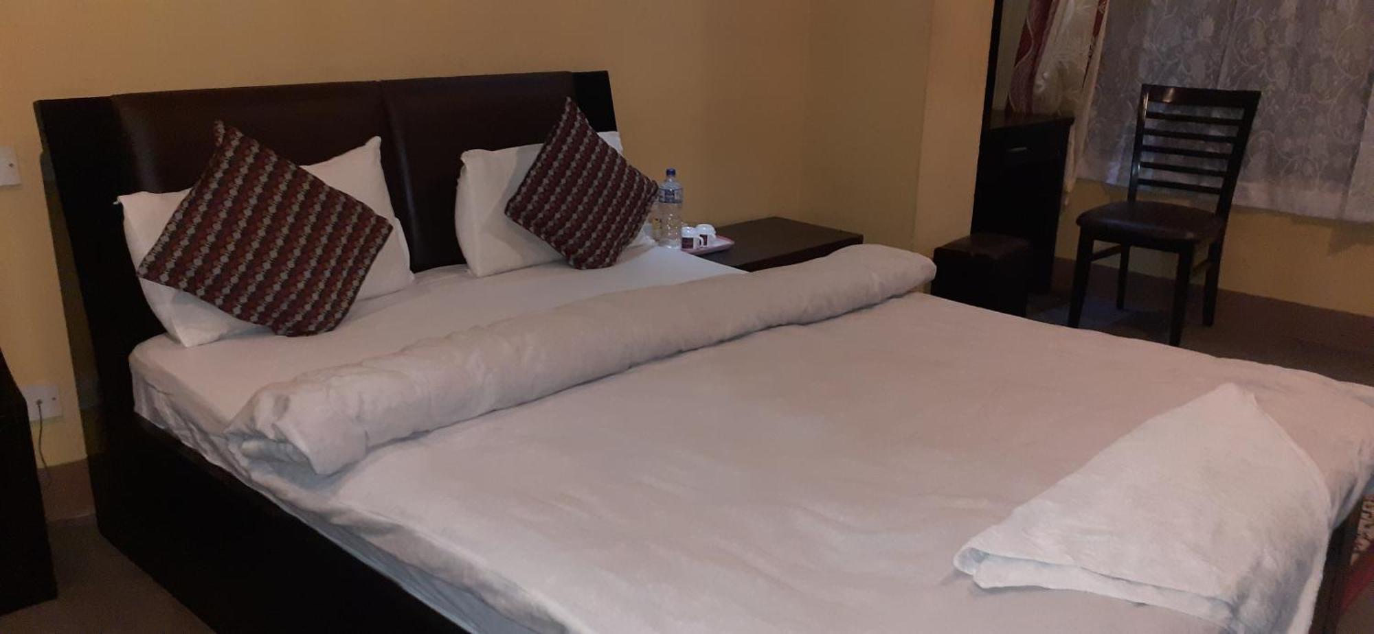 Hotel Ambience House Lalitpur Zimmer foto